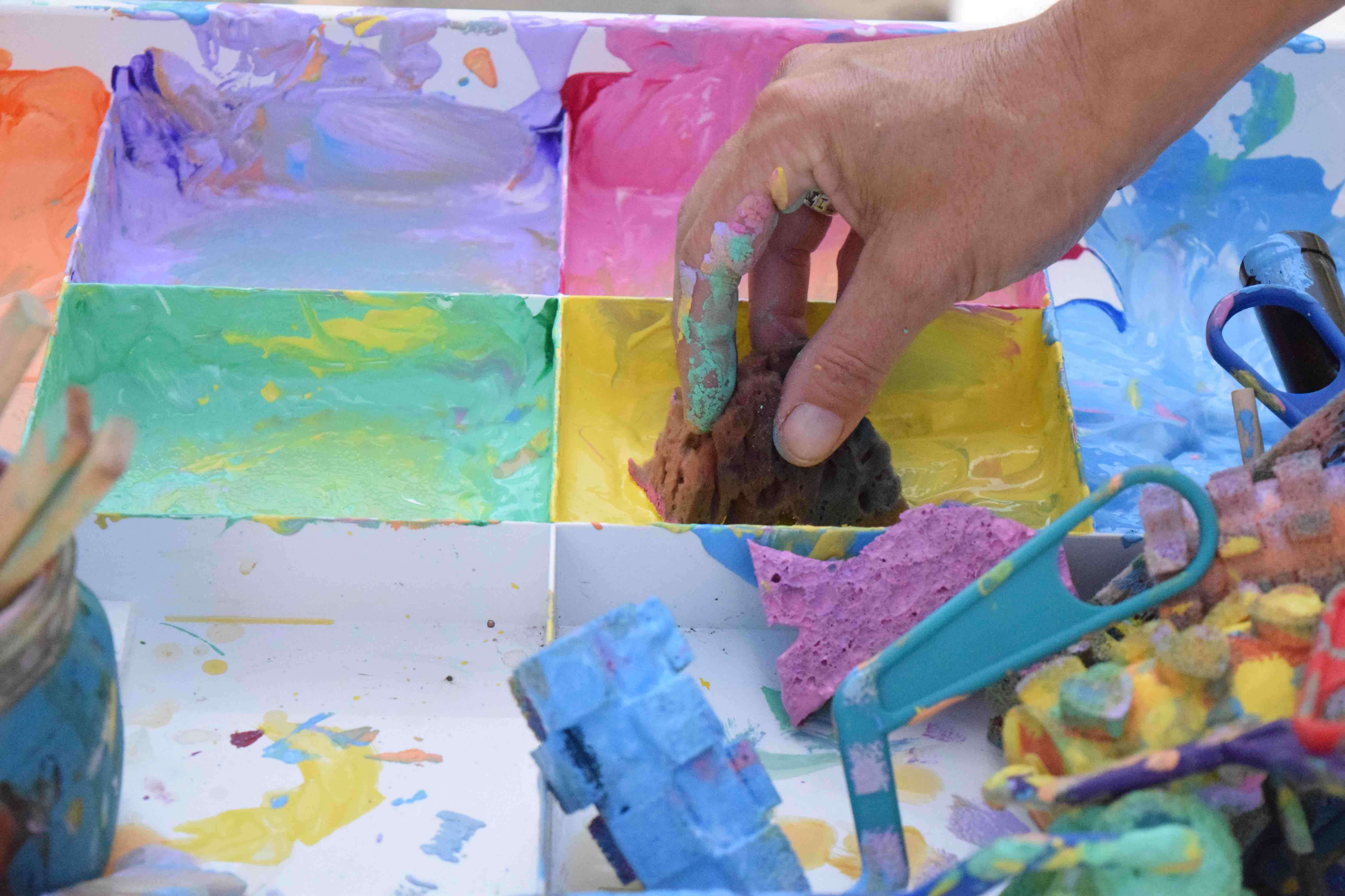 Watercolors vs. Tempera Paint: What's the Best Paint for Kids